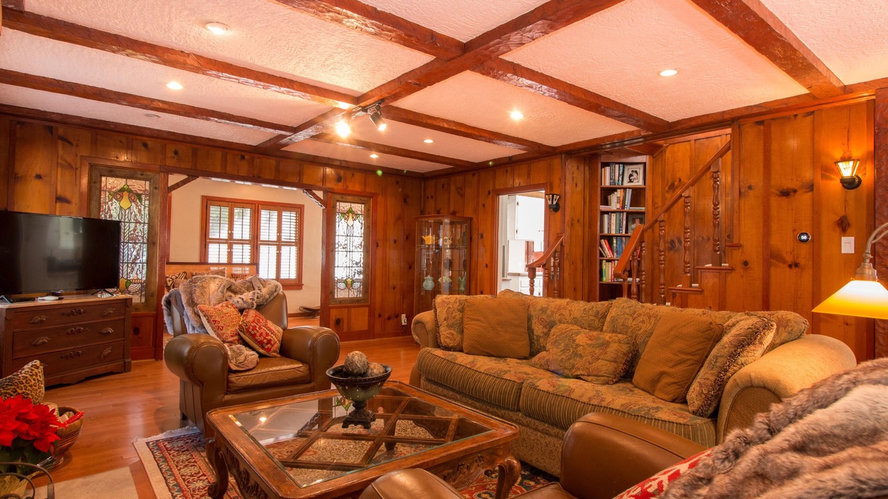 Photo of Livingroom in Los Angeles County