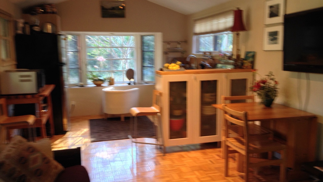 Photo of Livingroom in Altadena