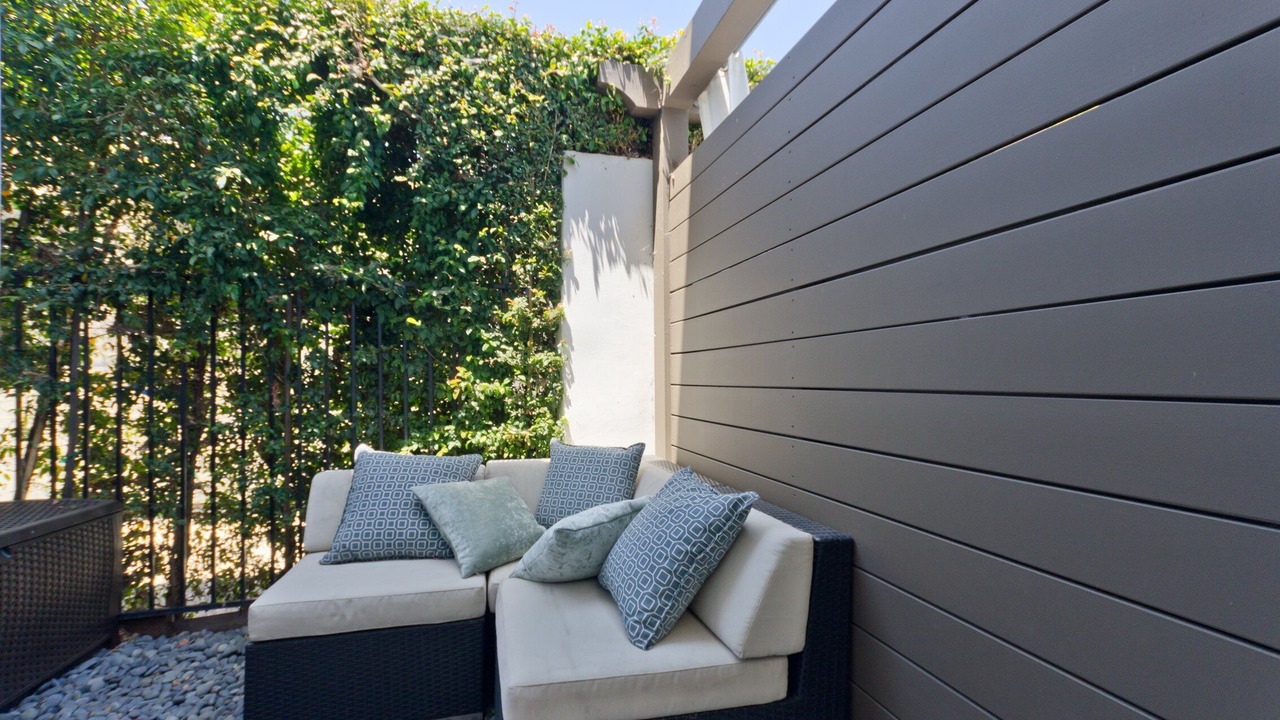 Photo of Patio Balcony in Melrose