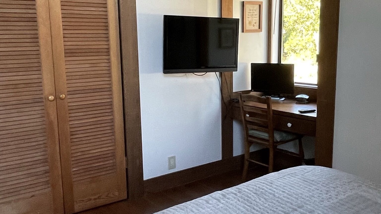 Photo of Bedroom in Fort Bragg