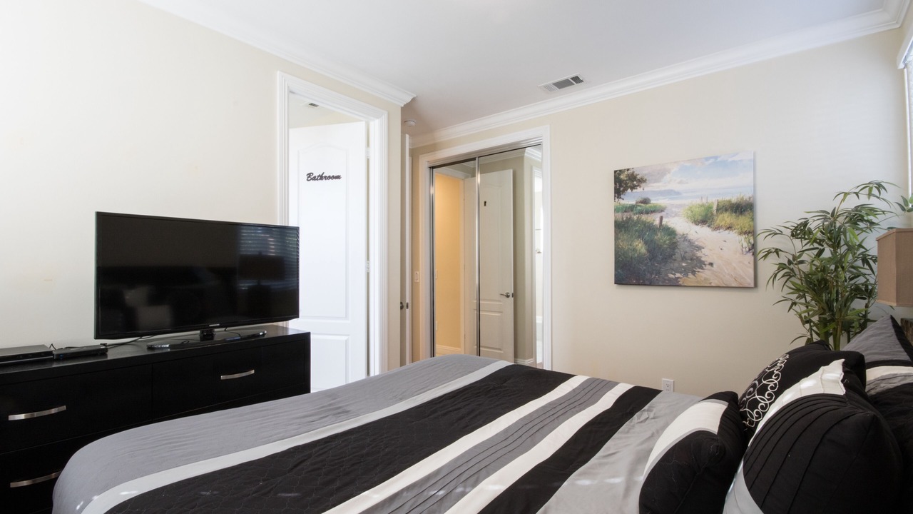 Photo of Bedroom in Hermosa Village