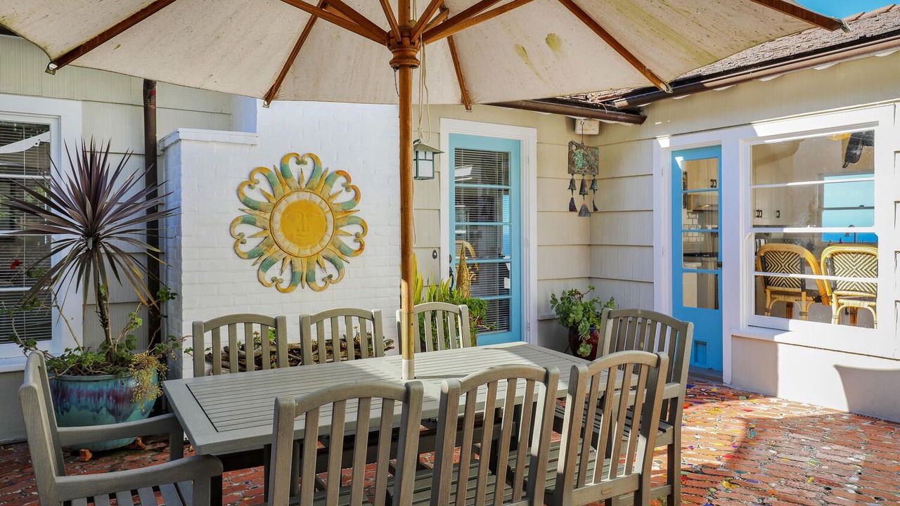 Photo of Outdoor in Village of La Jolla