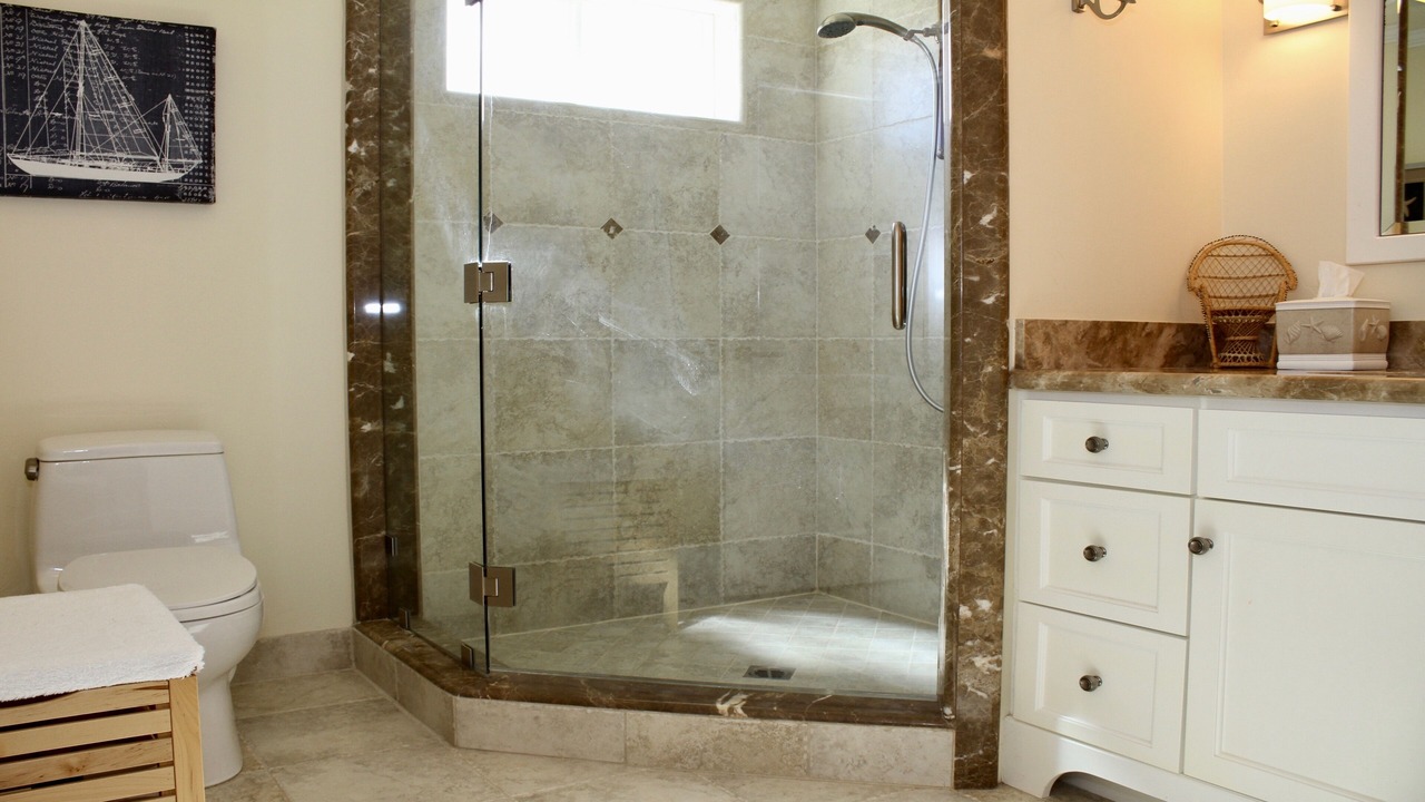 Photo of Bathroom in Silver Strand