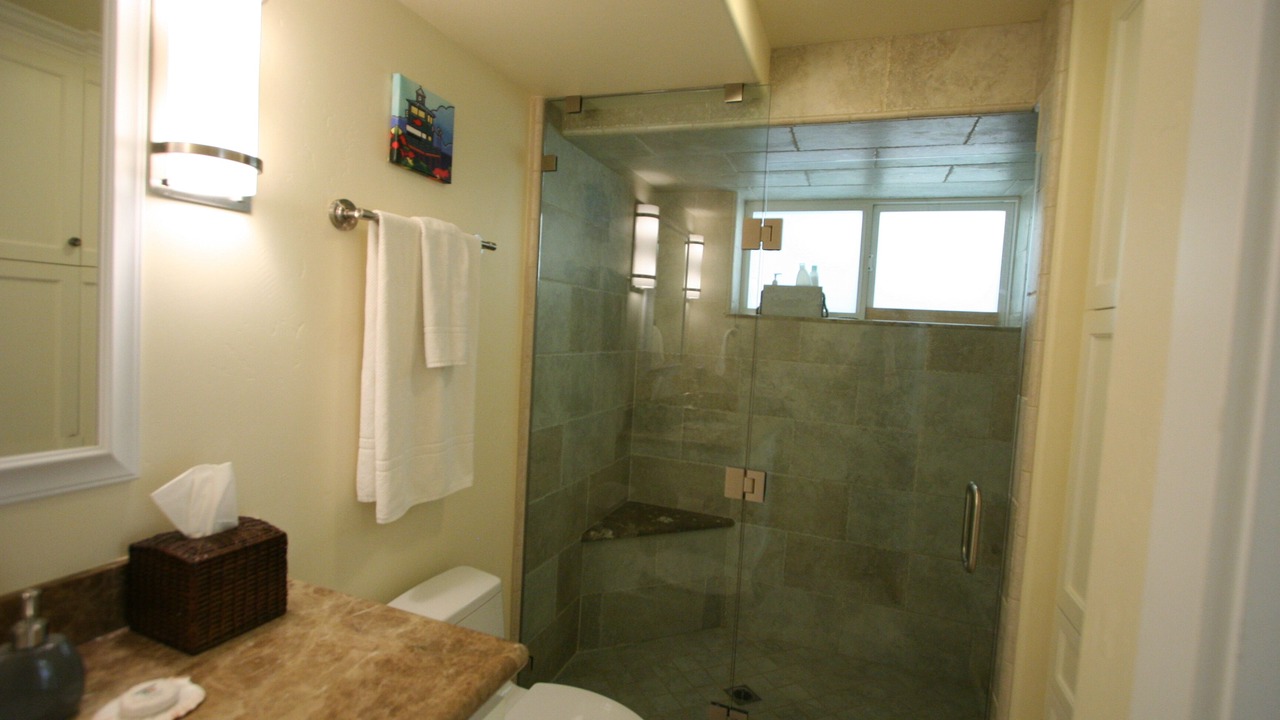 Photo of Bathroom in Silver Strand