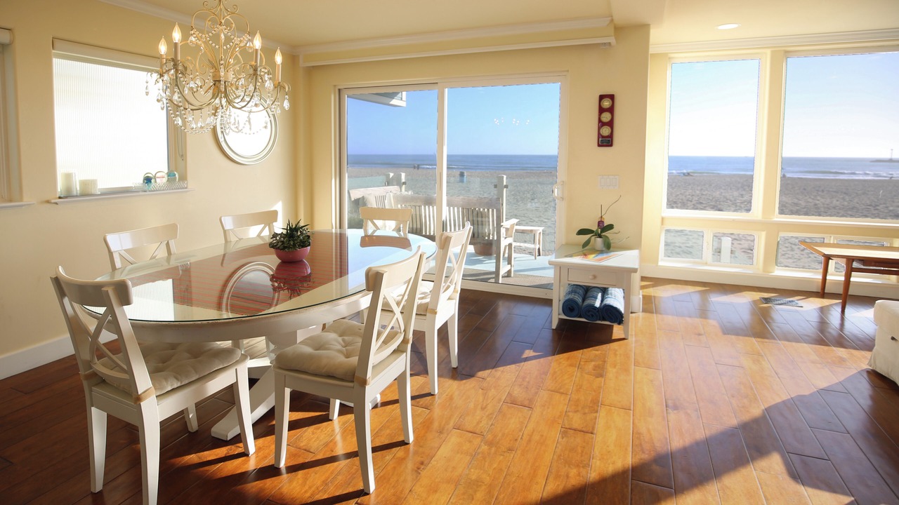 Photo of Bedroom in Silver Strand