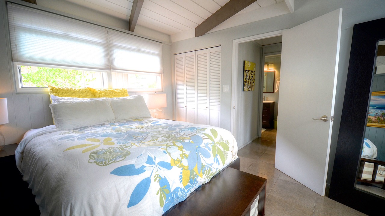 Photo of Bedroom in Del Mar