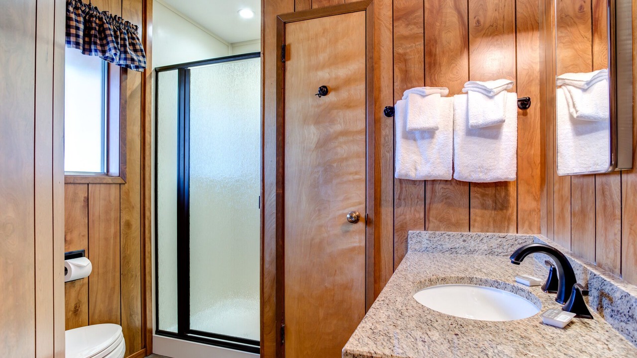 Photo of Bathroom in North Wawona