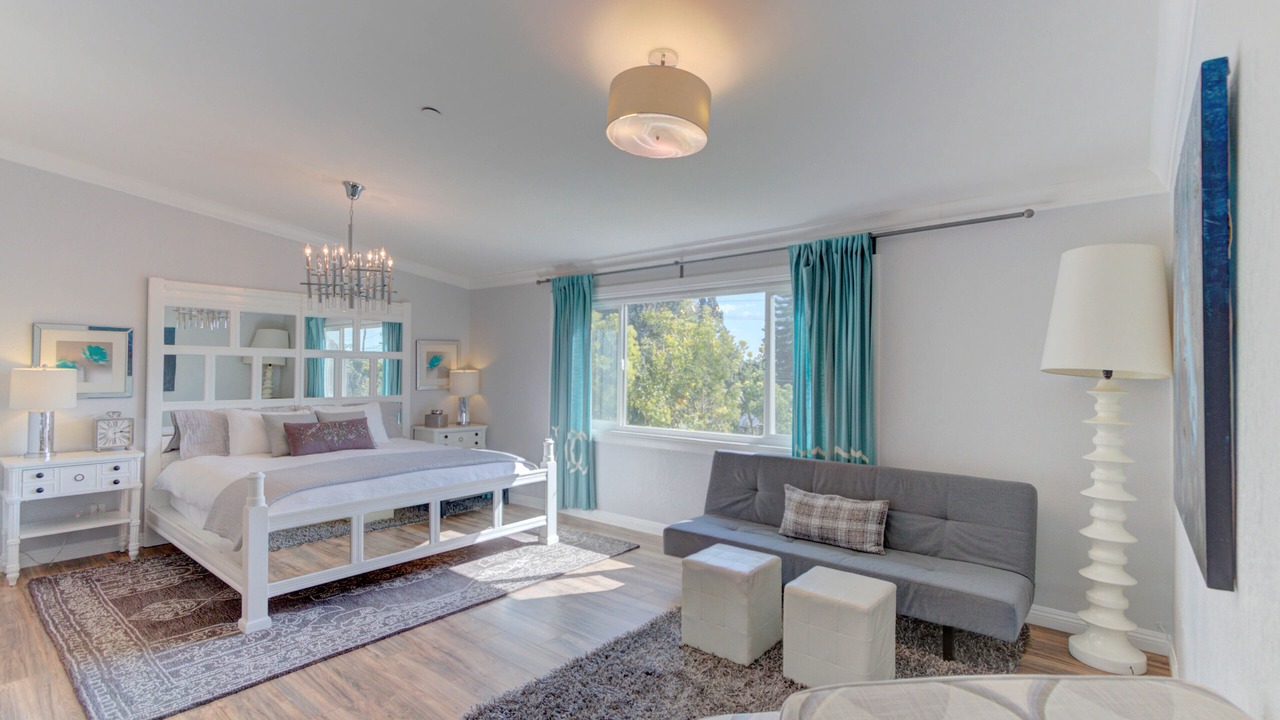 Photo of Others in Sherwood Forest and Thistle Development