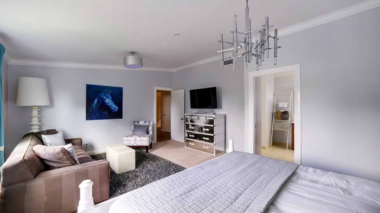 Photo of Others in Sherwood Forest and Thistle Development