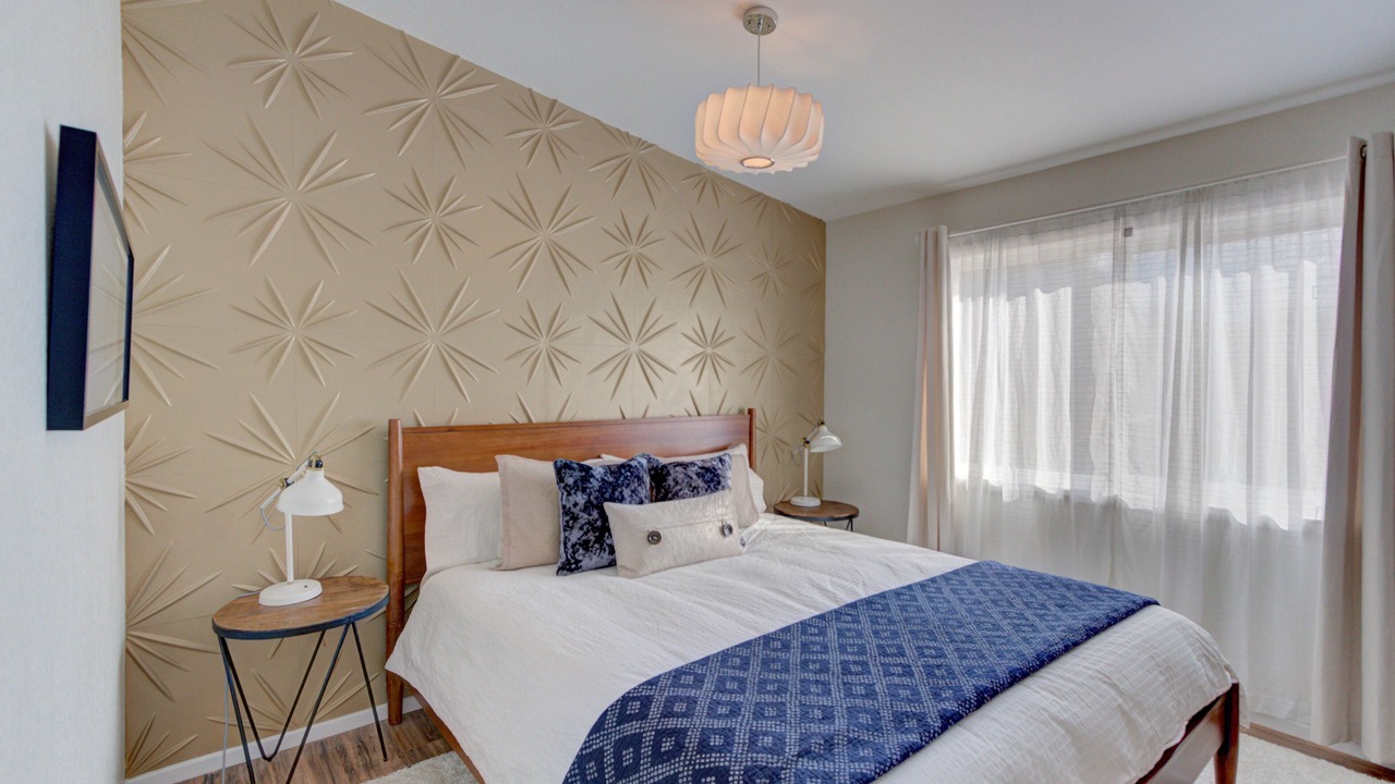 Photo of Others in Sherwood Forest and Thistle Development