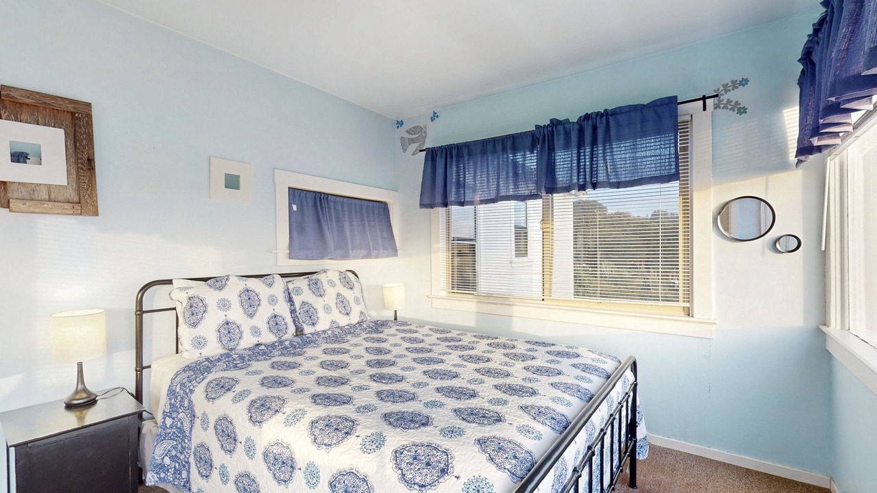 Photo of Bedroom in Elk