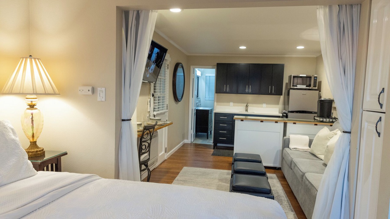 Photo of Bedroom in Laguna Beach