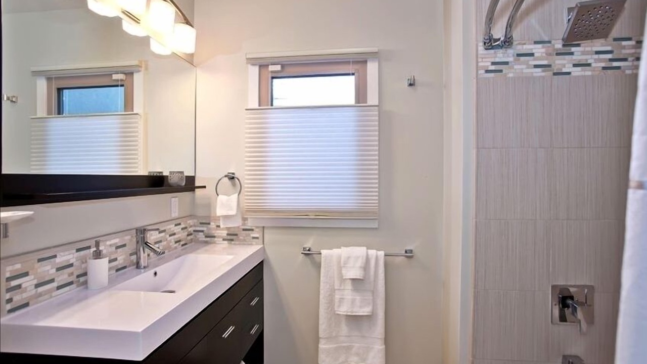 Photo of Bathroom in Beach Barber Tract
