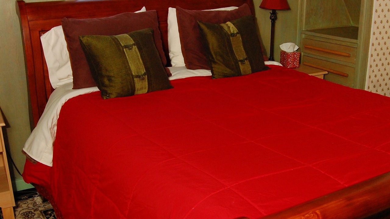 Photo of Bedroom in Crescent City