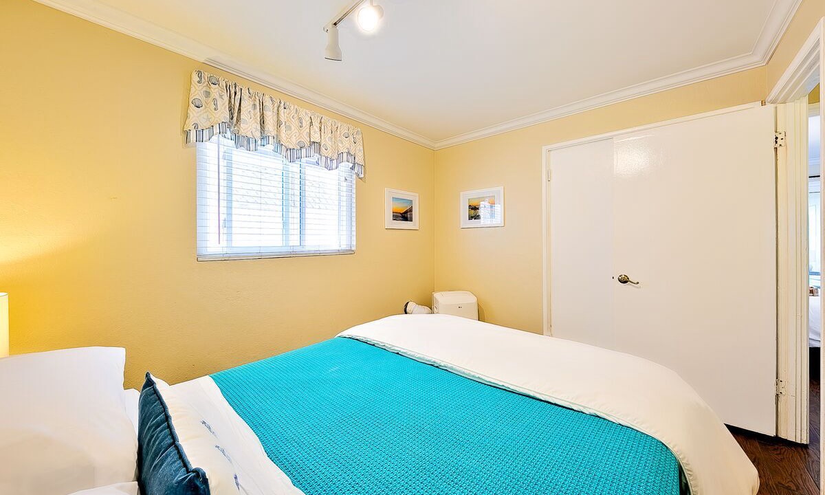 Photo of Bedroom in Ocean Beach