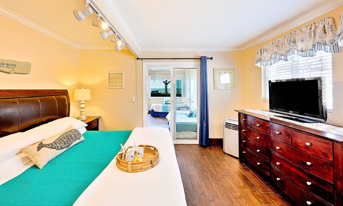 Photo of Bedroom in Ocean Beach