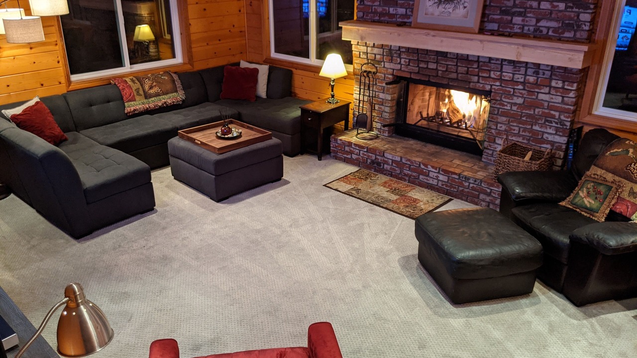 Photo of Bedroom in Lake Arrowhead