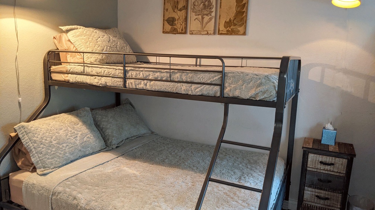 Photo of Bedroom in Lake Arrowhead