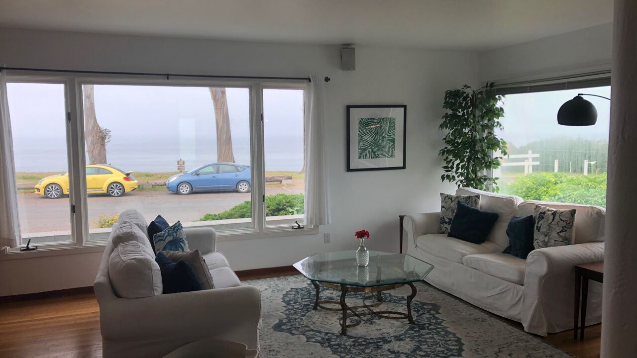 Photo of Bedroom in La Selva Beach