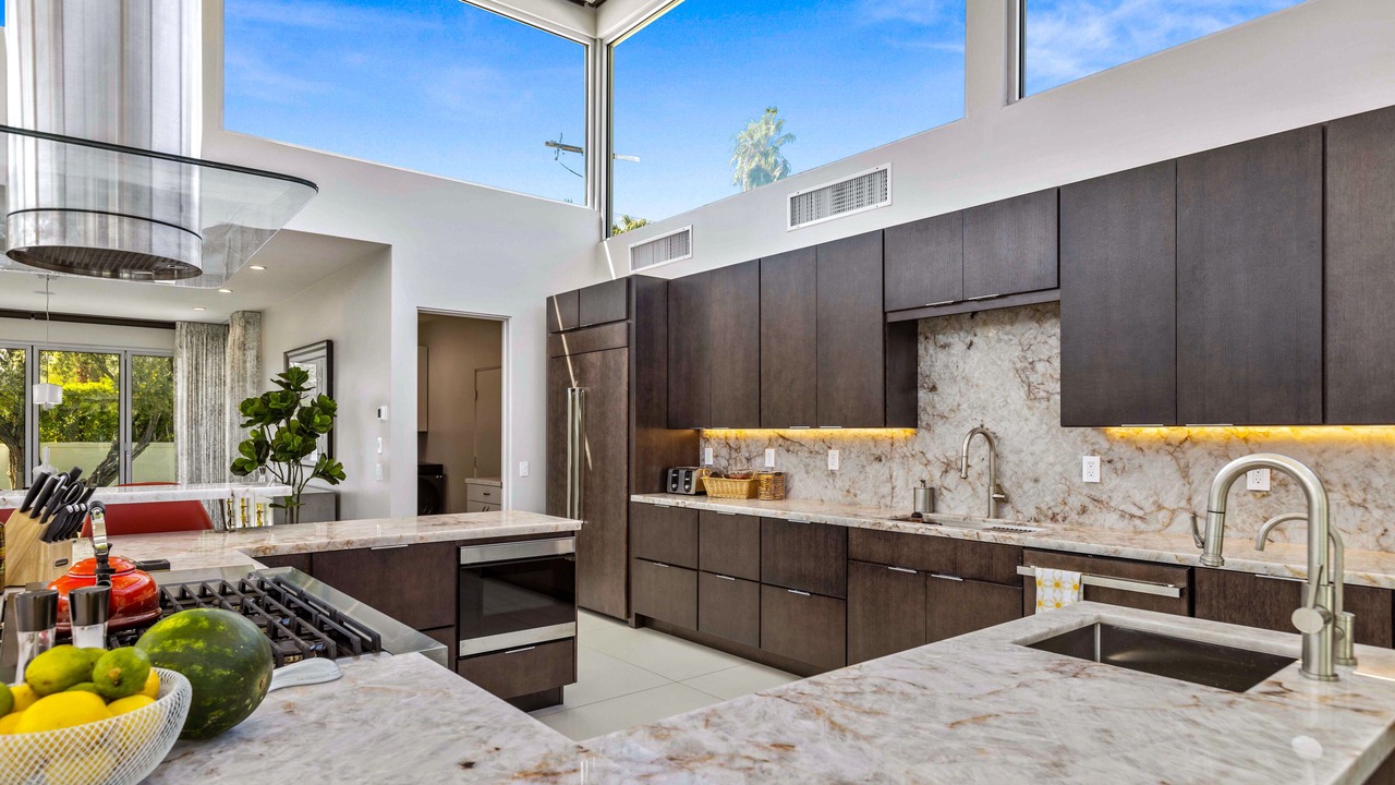 Photo of Kitchen in The Movie Colony