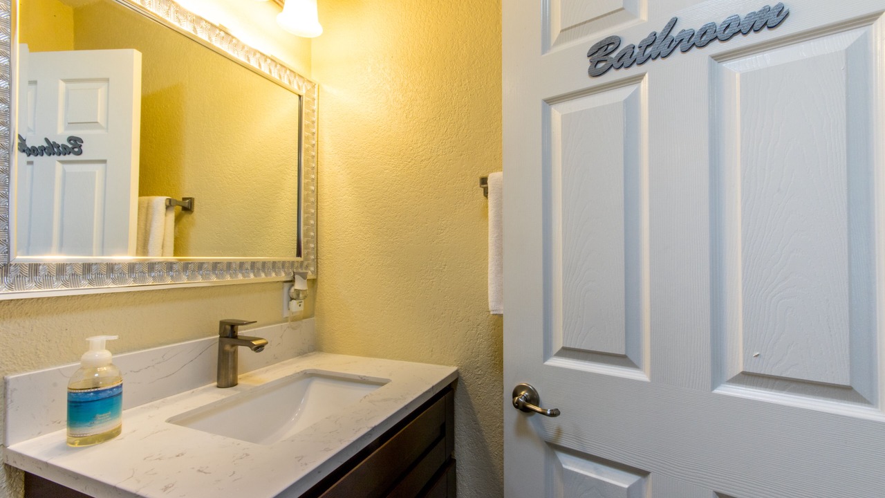 Photo of Bathroom in Sherwood Forest and Thistle Development