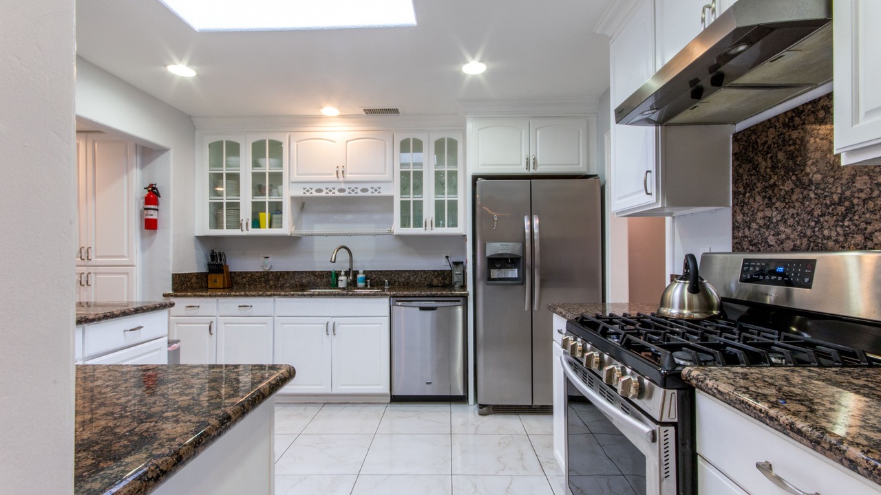 Photo of Kitchen in Sherwood Forest and Thistle Development
