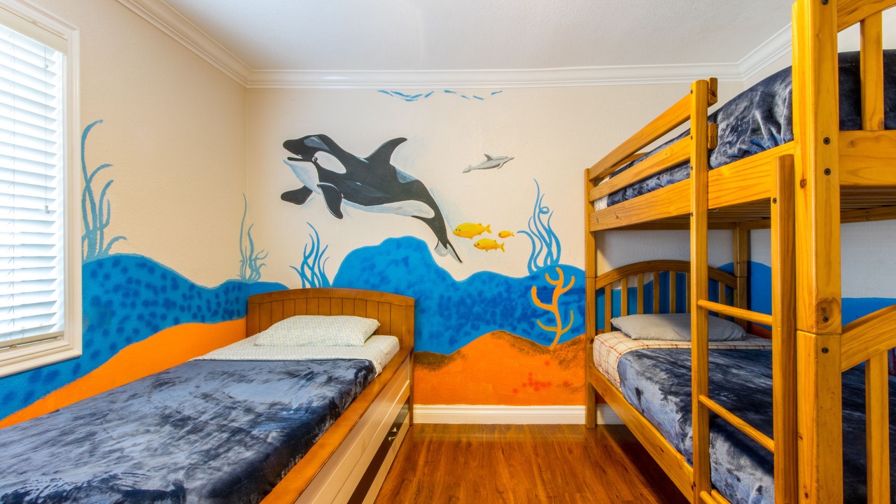 Photo of Bedroom in Sherwood Forest and Thistle Development