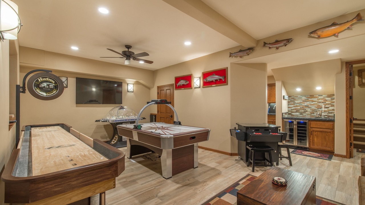 Photo of Bedroom in Tahoe Woods