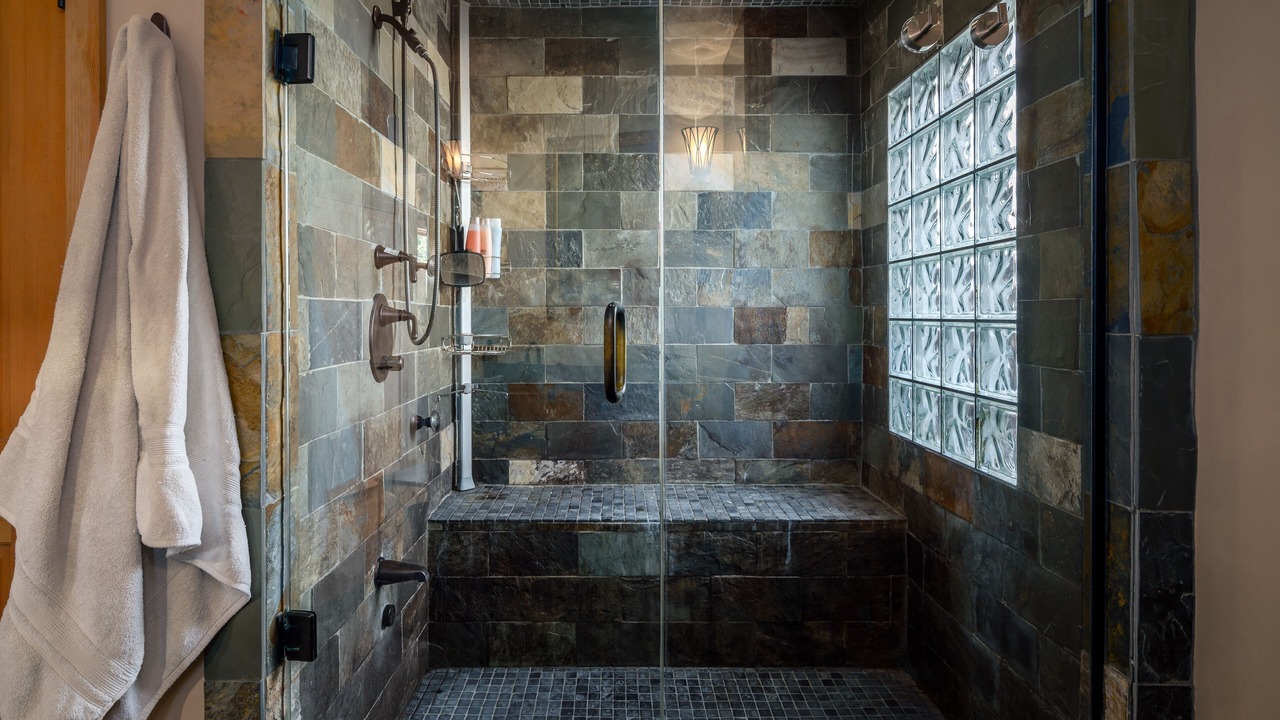 Photo of Bathroom in Valley Village