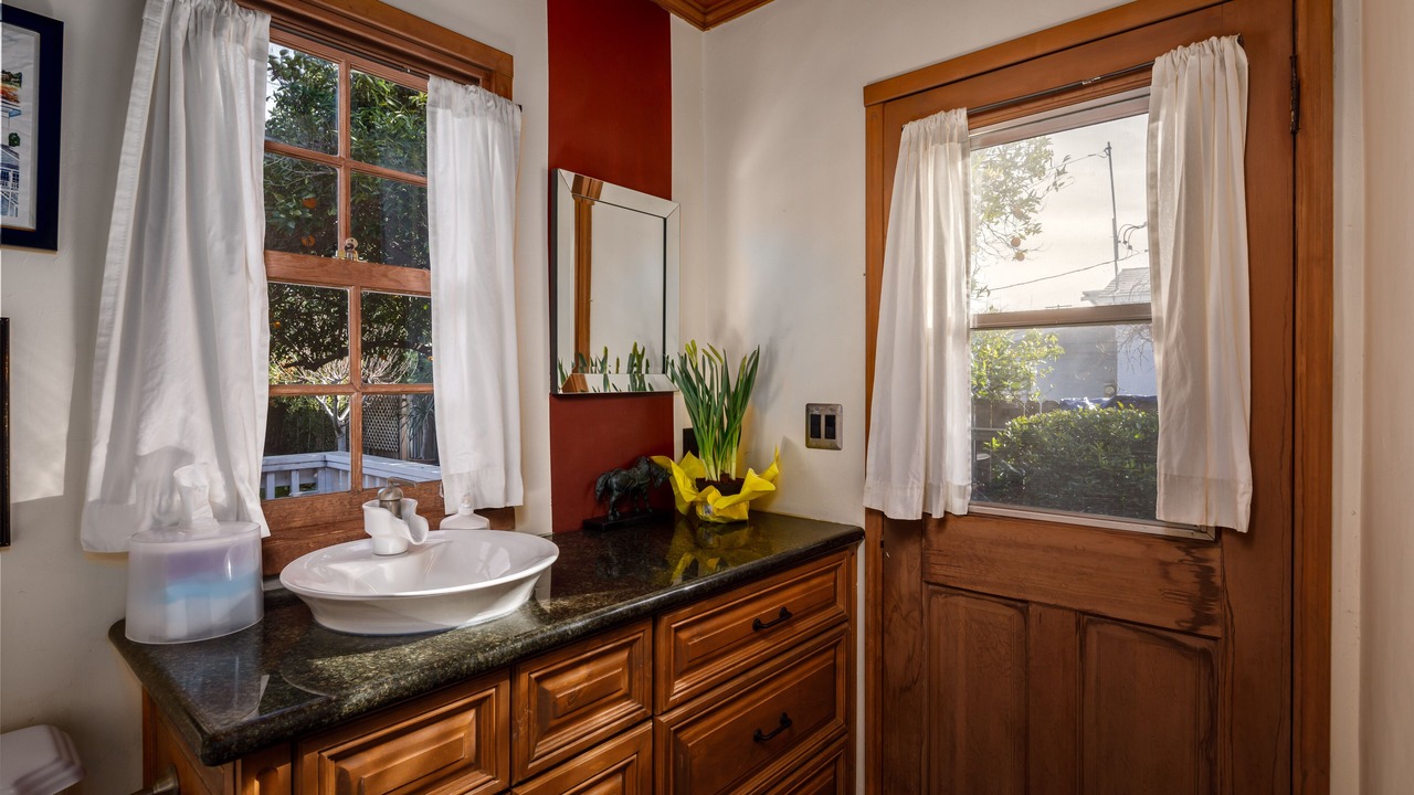 Photo of Bathroom in Valley Village