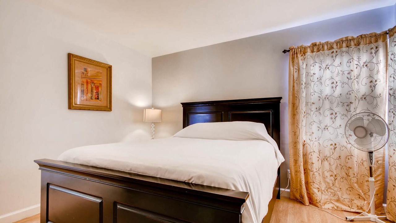 Photo of Bedroom in Townsite