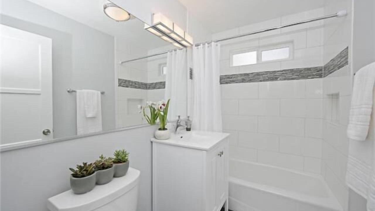 Photo of Bathroom in Townsite