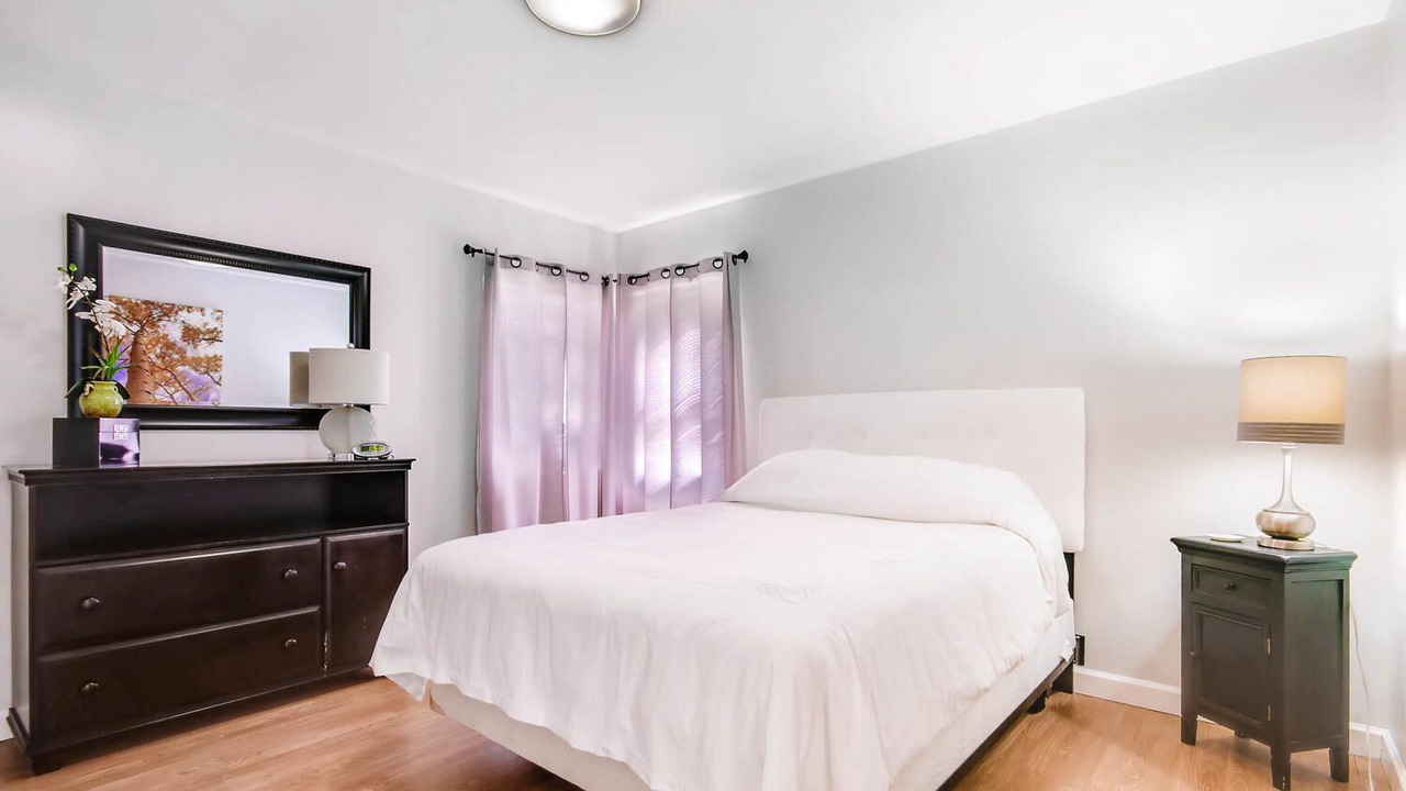 Photo of Bedroom in Townsite