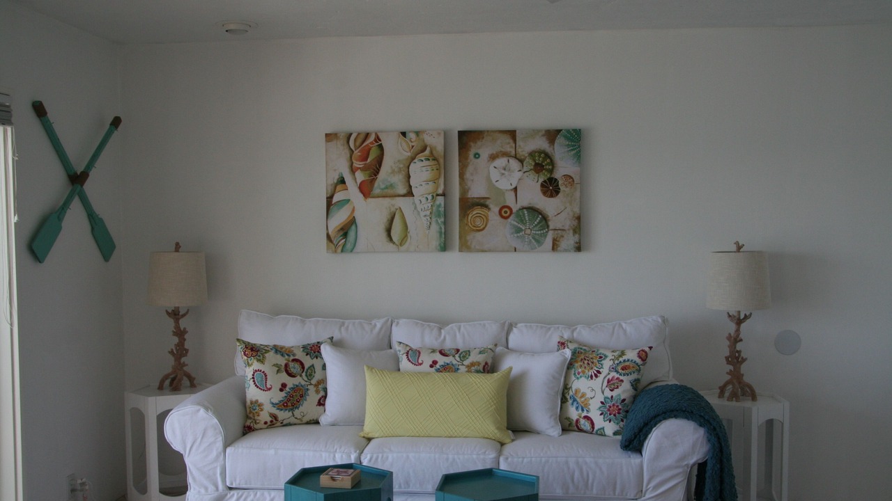 Photo of Bedroom in Eastern Malibu