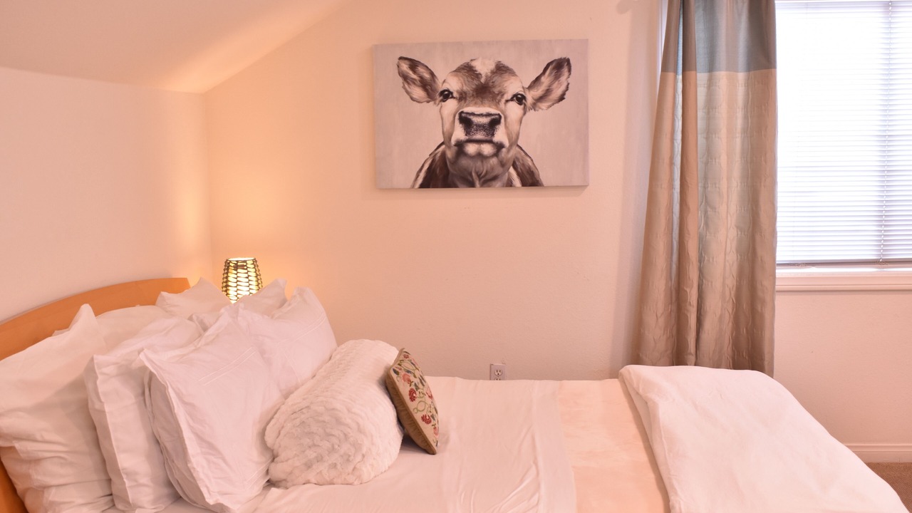 Photo of Bedroom in Sherman Oaks