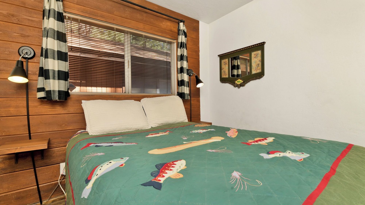 Photo of Bedroom in Summit Estates
