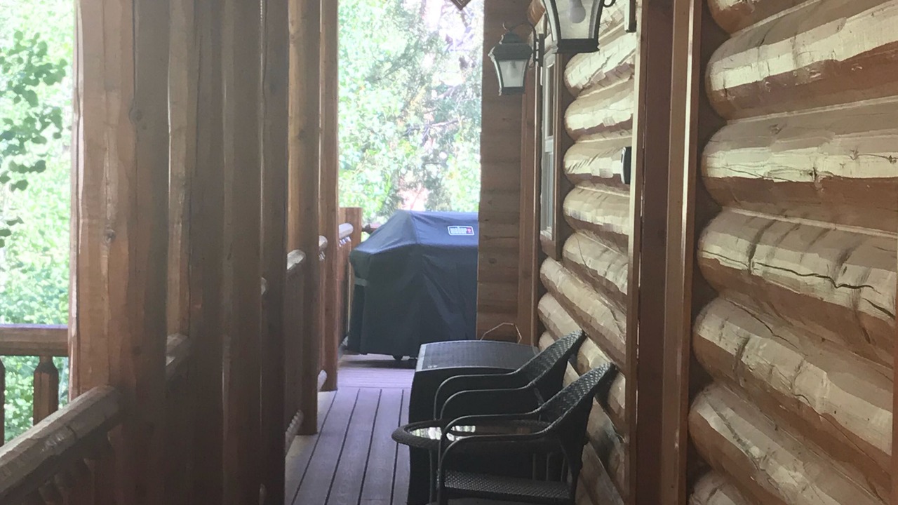 Photo of Patio Balcony in Markleeville