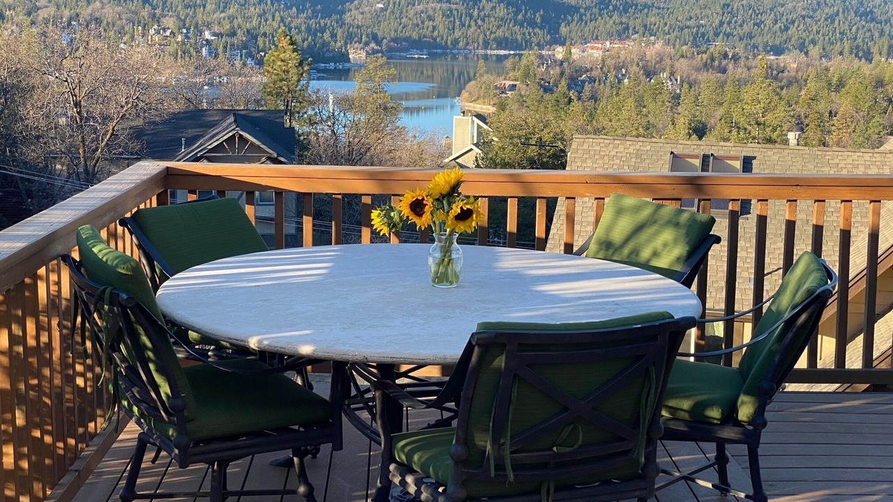 Photo of Outdoor in Lake Arrowhead