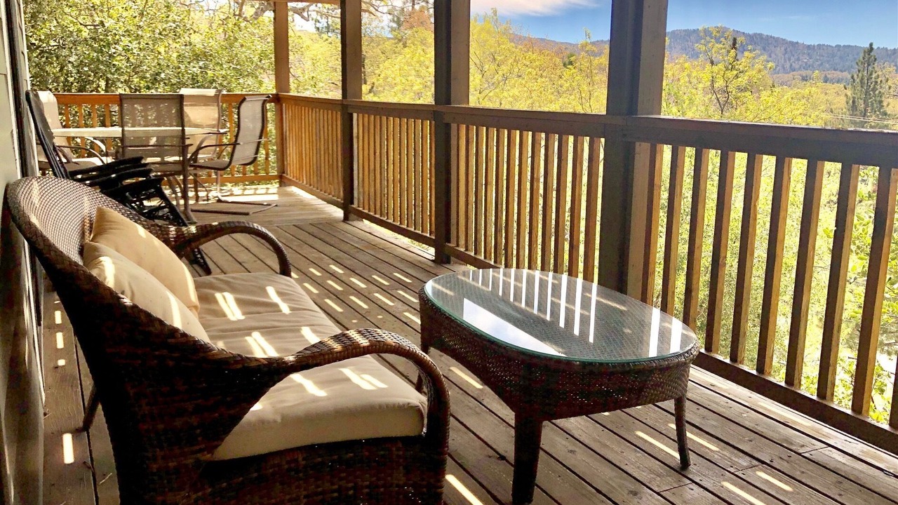 Photo of Bedroom in Lake Arrowhead
