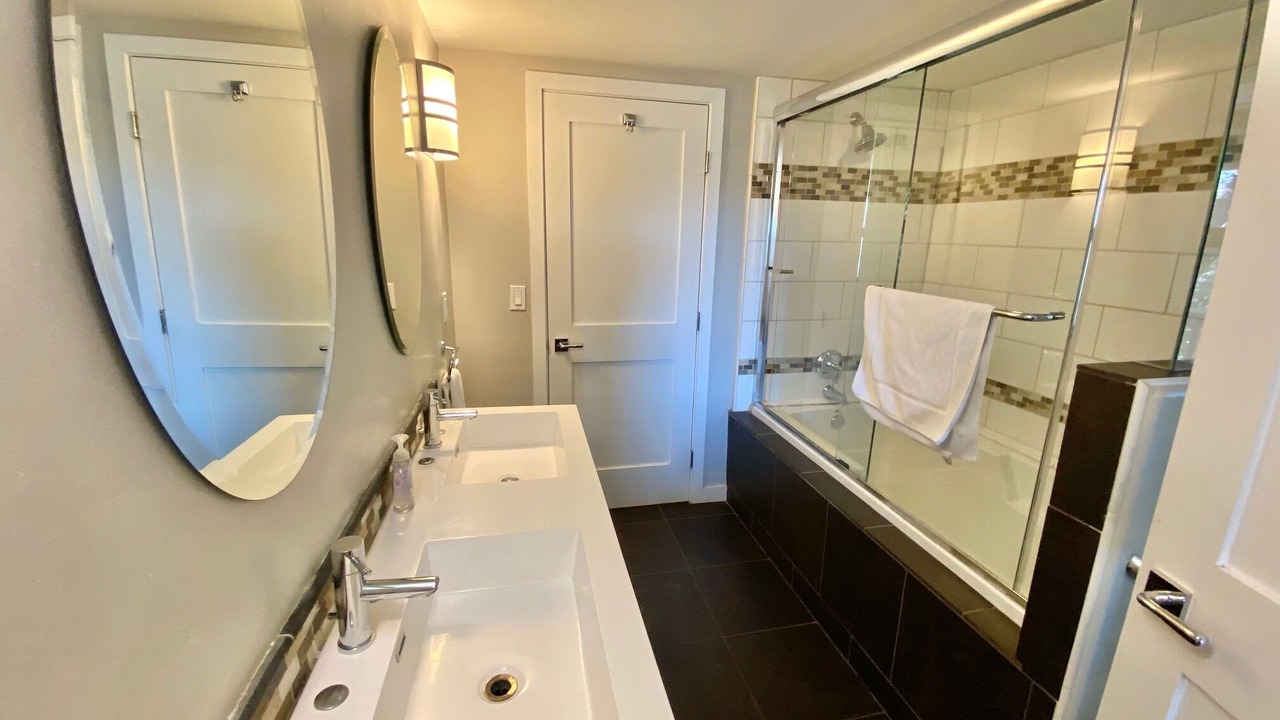 Photo of Bathroom in Lake Arrowhead
