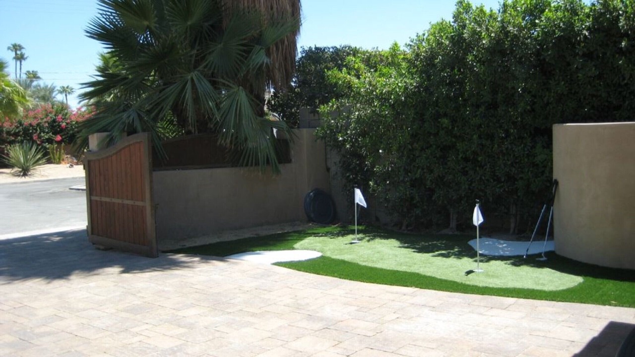Photo of Outdoor in Warm Sands