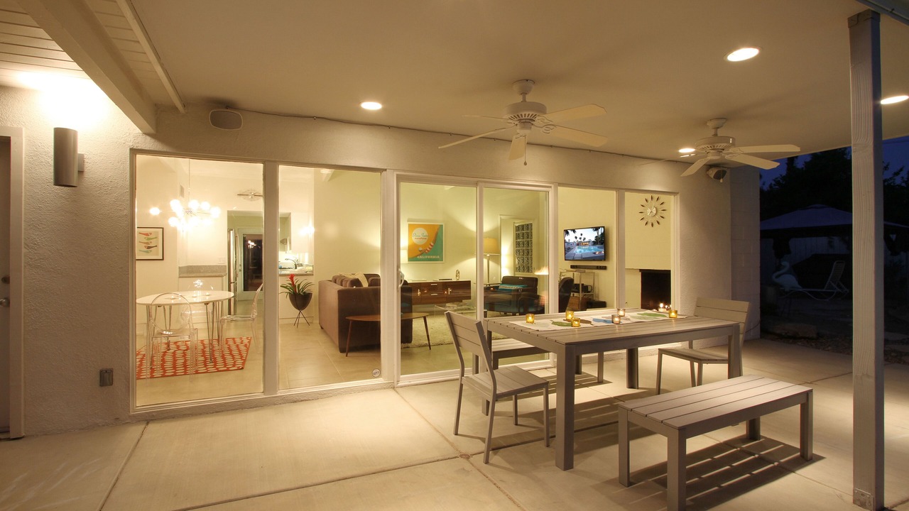 Photo of Outdoor in Racquet Club Estates
