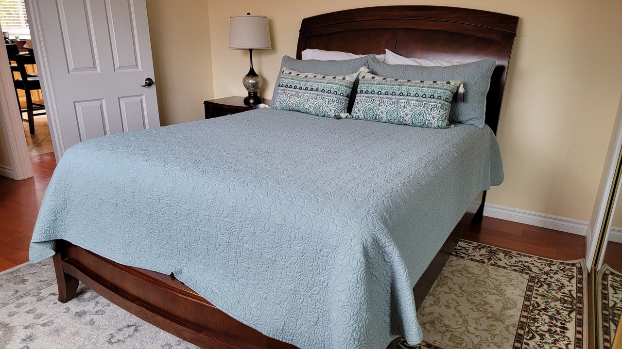 Photo of Bedroom in North of Montana