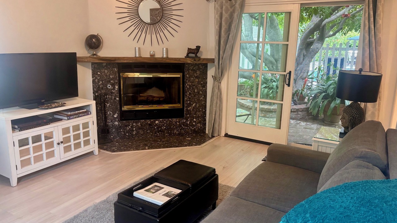 Photo of Bedroom in Sherman Oaks