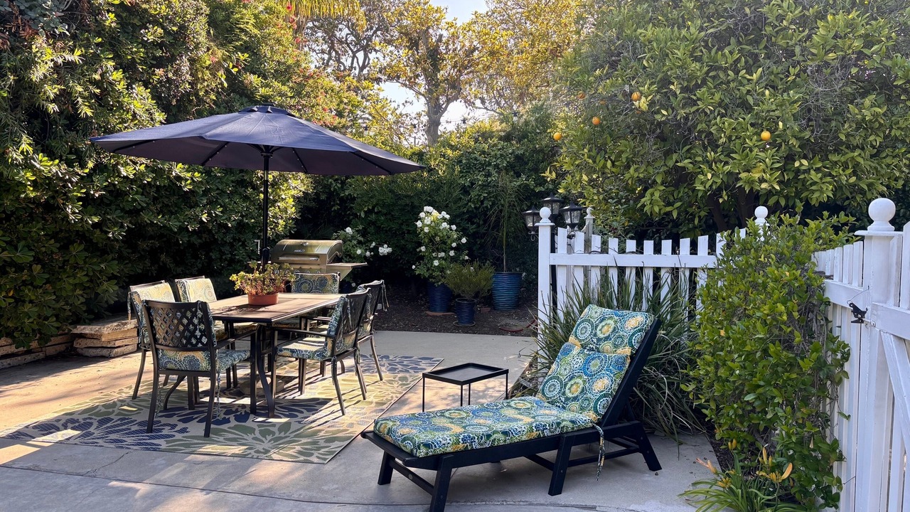 Photo of Outdoor in Sherman Oaks