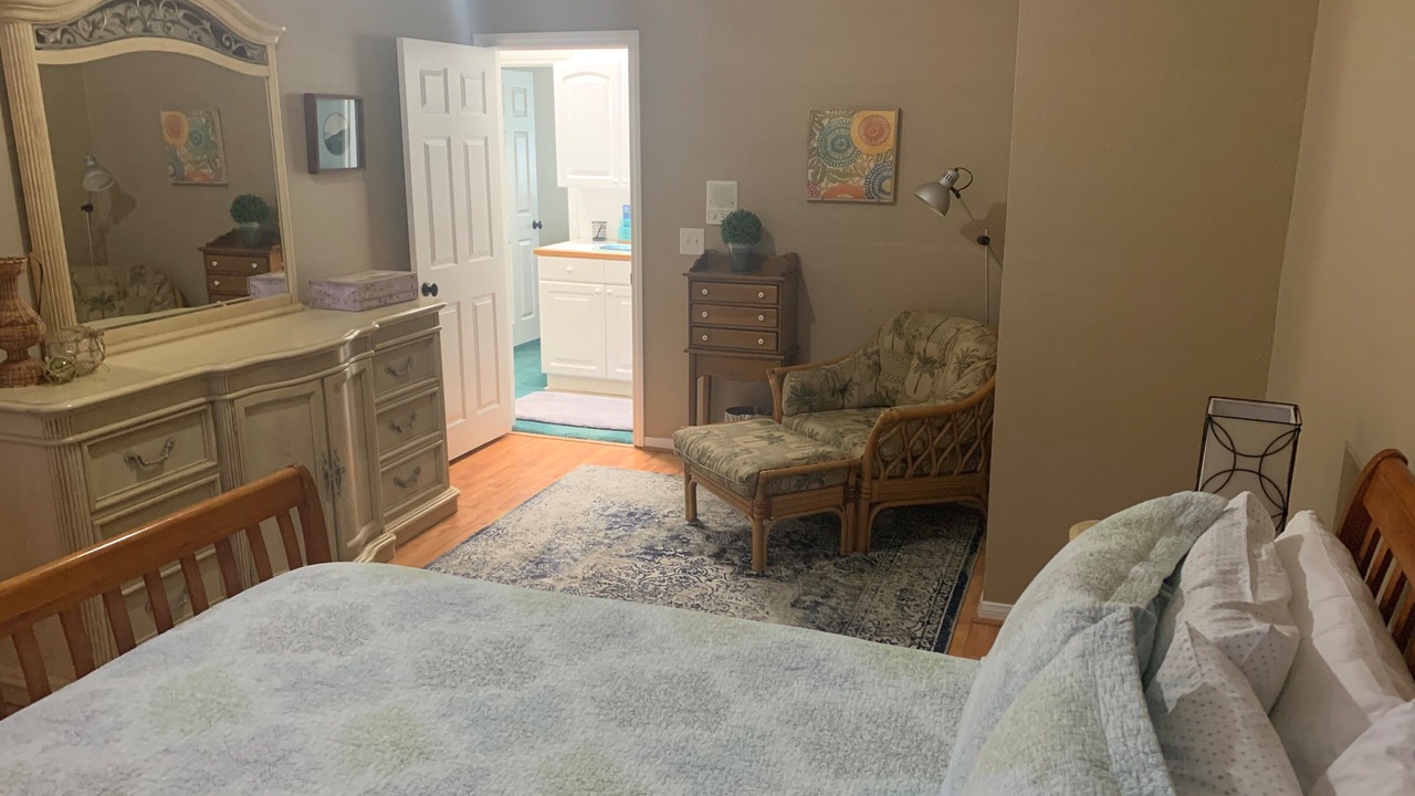 Photo of Bedroom in Guajome