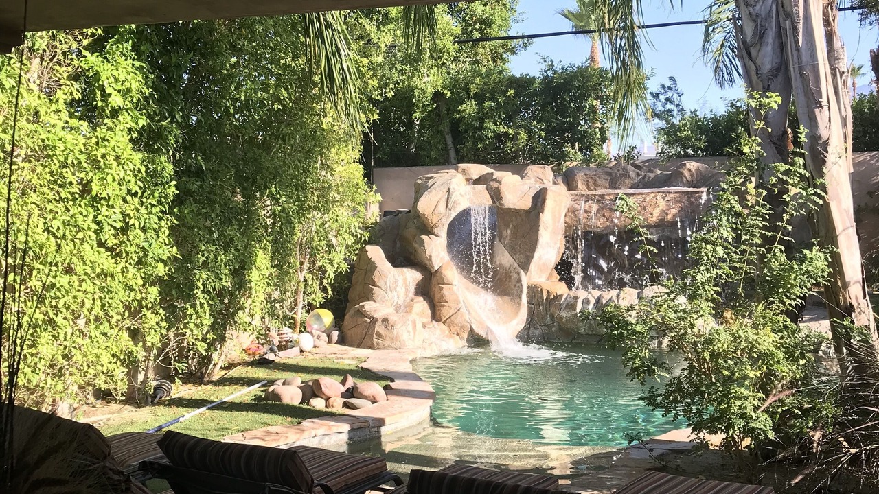 Photo of Outdoor in Warm Sands