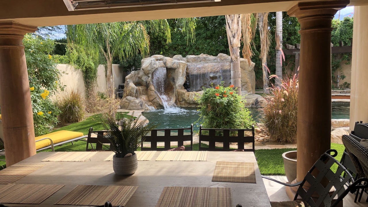 Photo of Outdoor in Warm Sands