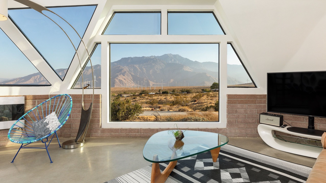 Photo of Livingroom in Coachella Valley