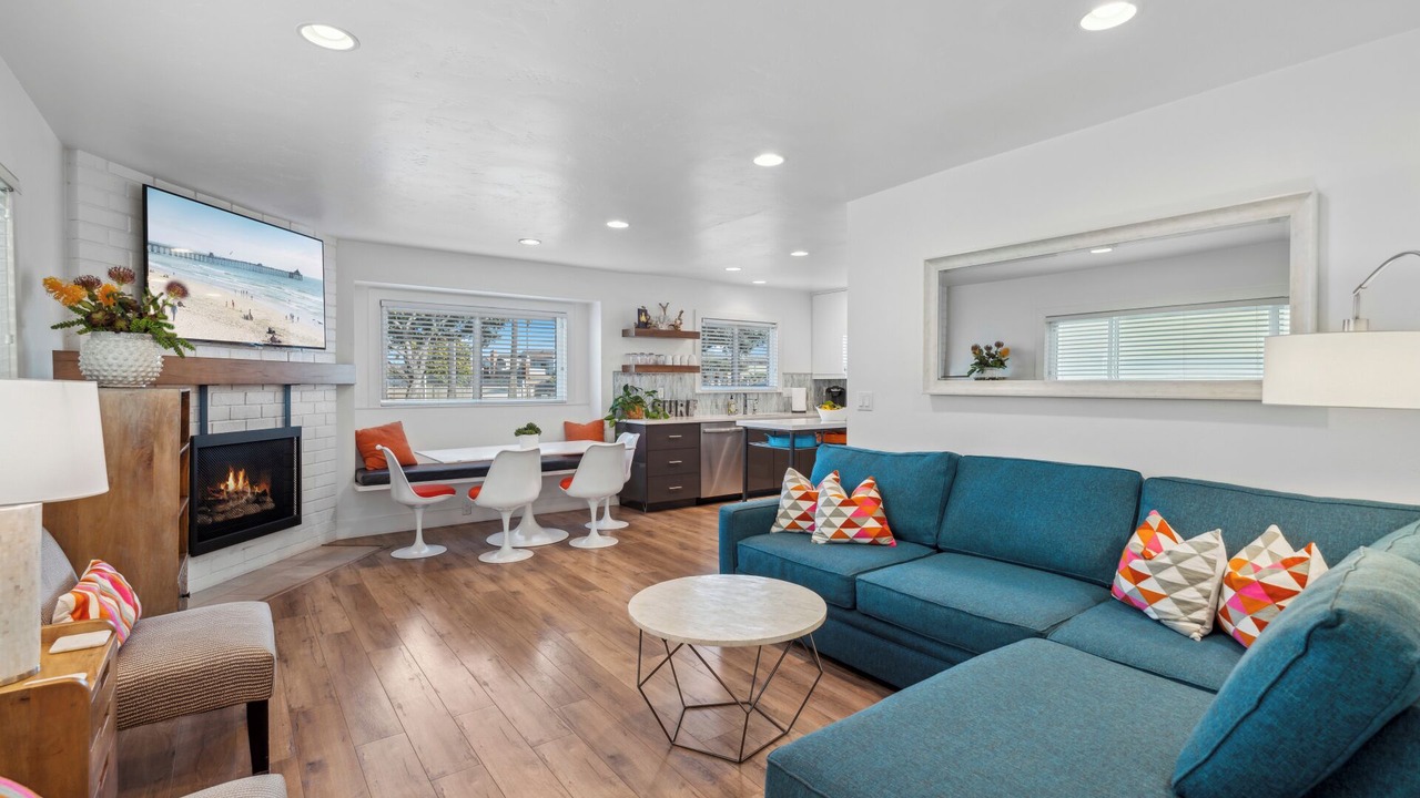 Photo of Livingroom in Santa Ana Heights